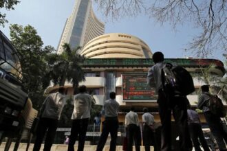 Stock Market LIVE: Nifty और Sensex में रेंजबाउंड की स्थिति, Cochin Shipyard, GRSE और Adani Power के शेयरों में तेजी