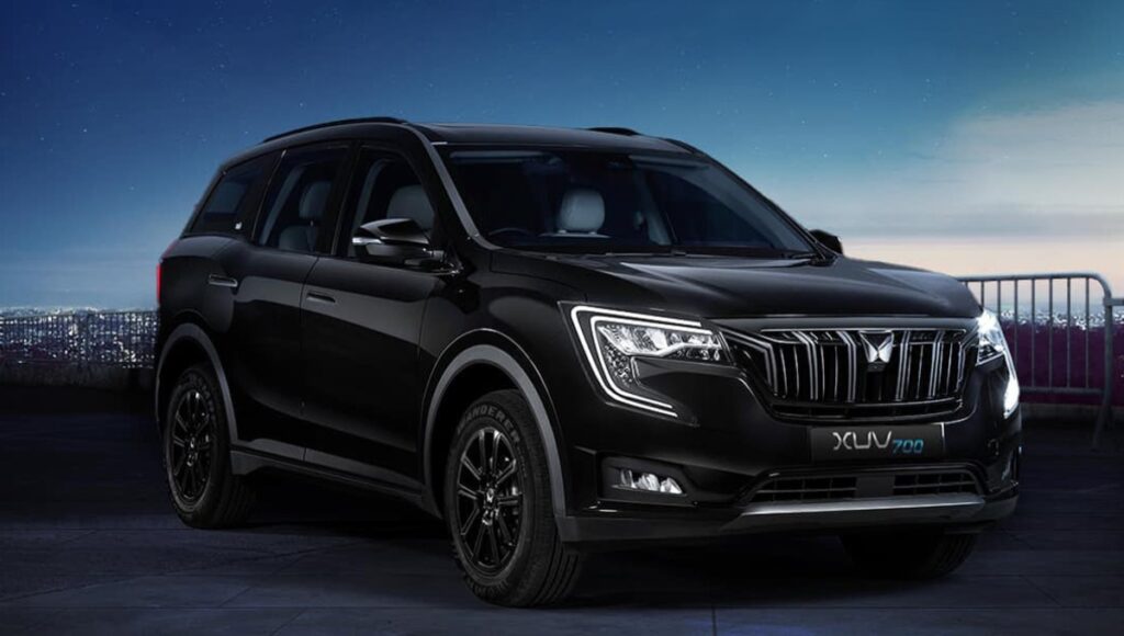 Mahindra XUV700 SUV रिव्यू: ₹30.99 लाख में मिले ADAS और 12-स्पीकर हाईटेक फीचर्स
