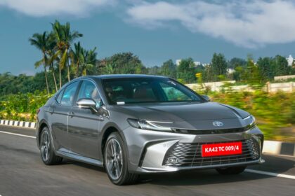 Toyota Camry 2025: ₹45 लाख में शानदार फीचर्स और दमदार परफॉर्मेंस