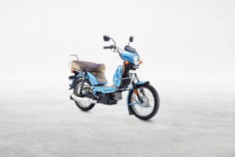 TVS XL100: ₹44,000 में 65kmpl का माइलेज और दमदार परफॉर्मेंस, हर घर की जरूरत