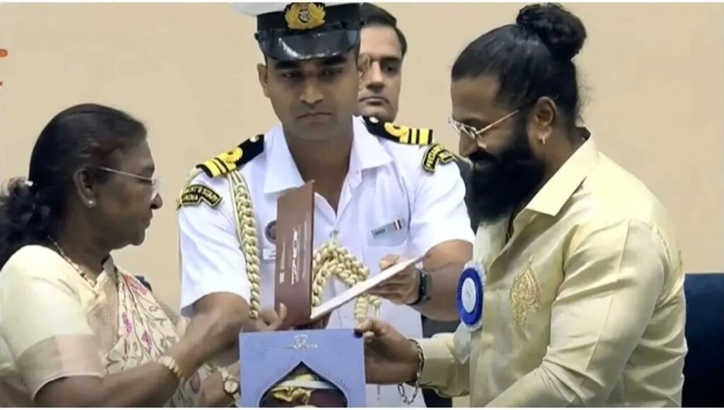 Kaantara के डायरेक्टर ऋषभ शेट्टी को अमेरिका में मिला सबसे बड़ा सम्मान: “उन्होंने कहा, ये उनकी कहानी है”