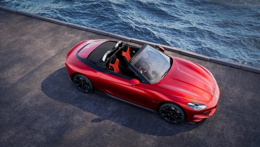 MG Cyberster 2025 Electric Sports Car: 580km रेंज और सुपर स्पोर्ट ड्राइविंग का अनुभव, ऑफिशियल प्राइस