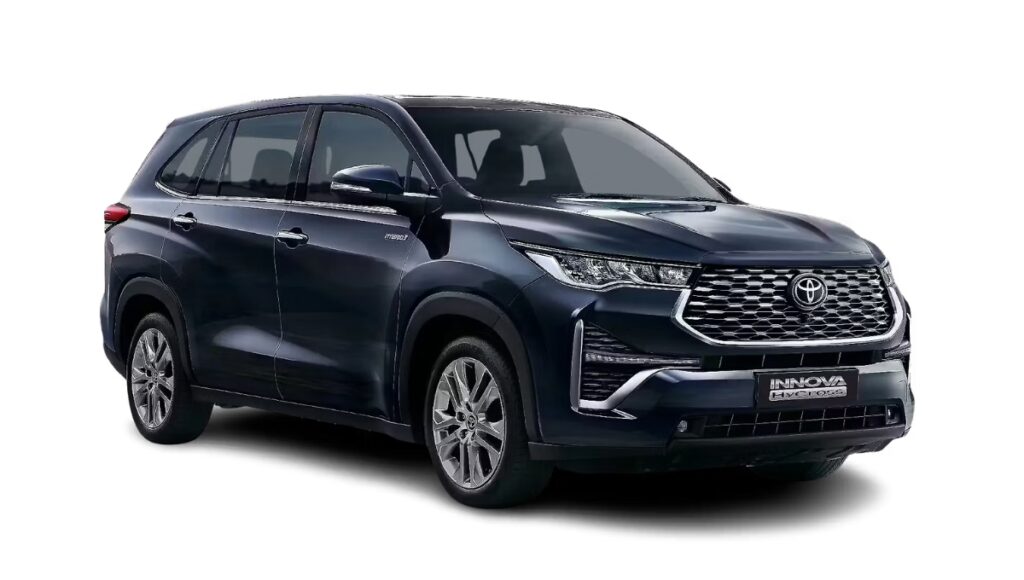 Toyota Innova Hycross अब हुई सस्ती 5-स्टार सेफ्टी और शानदार माइलेज के साथ परिवार की परफेक्ट कार