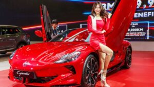 2025 की Turbo Revolution: छोटे कार सेगमेंट में ताकत, स्टाइल और स्मूद ड्राइव का नया दौर