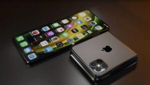 iPhone Fold: बिना SIM स्लॉट वाला Apple का पहला फोल्डेबल फोन, 2026 में शुरू होगी एक नई तकनीकी कहानी