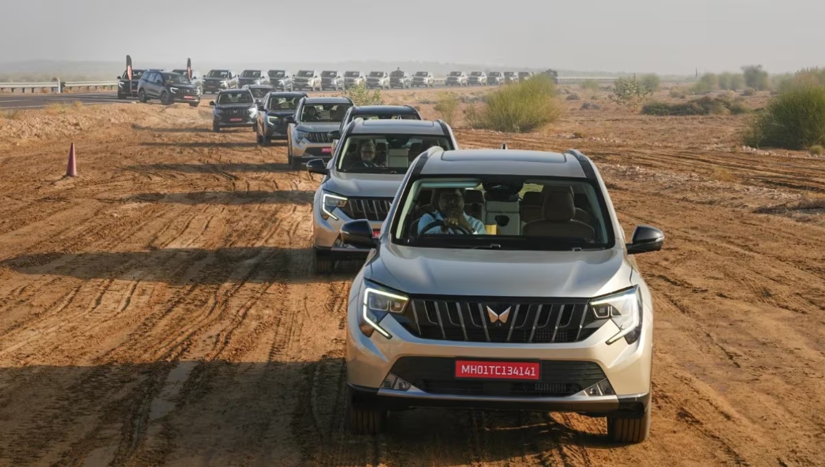 Mahindra XUV 7XO
