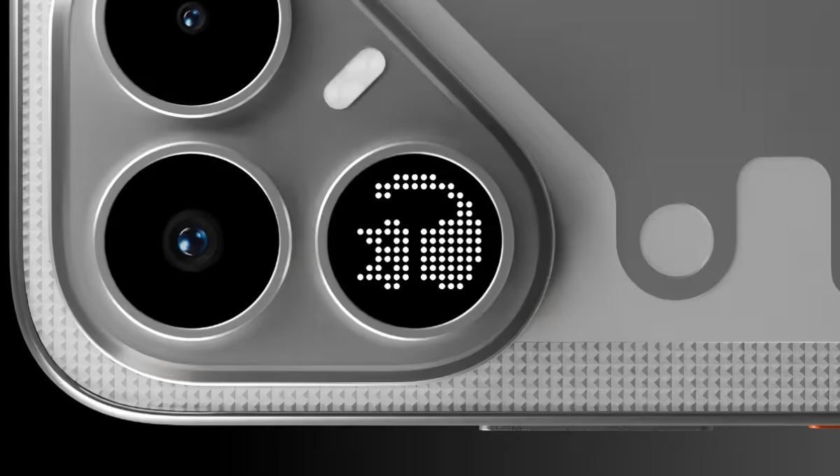 Tecno Pova 8